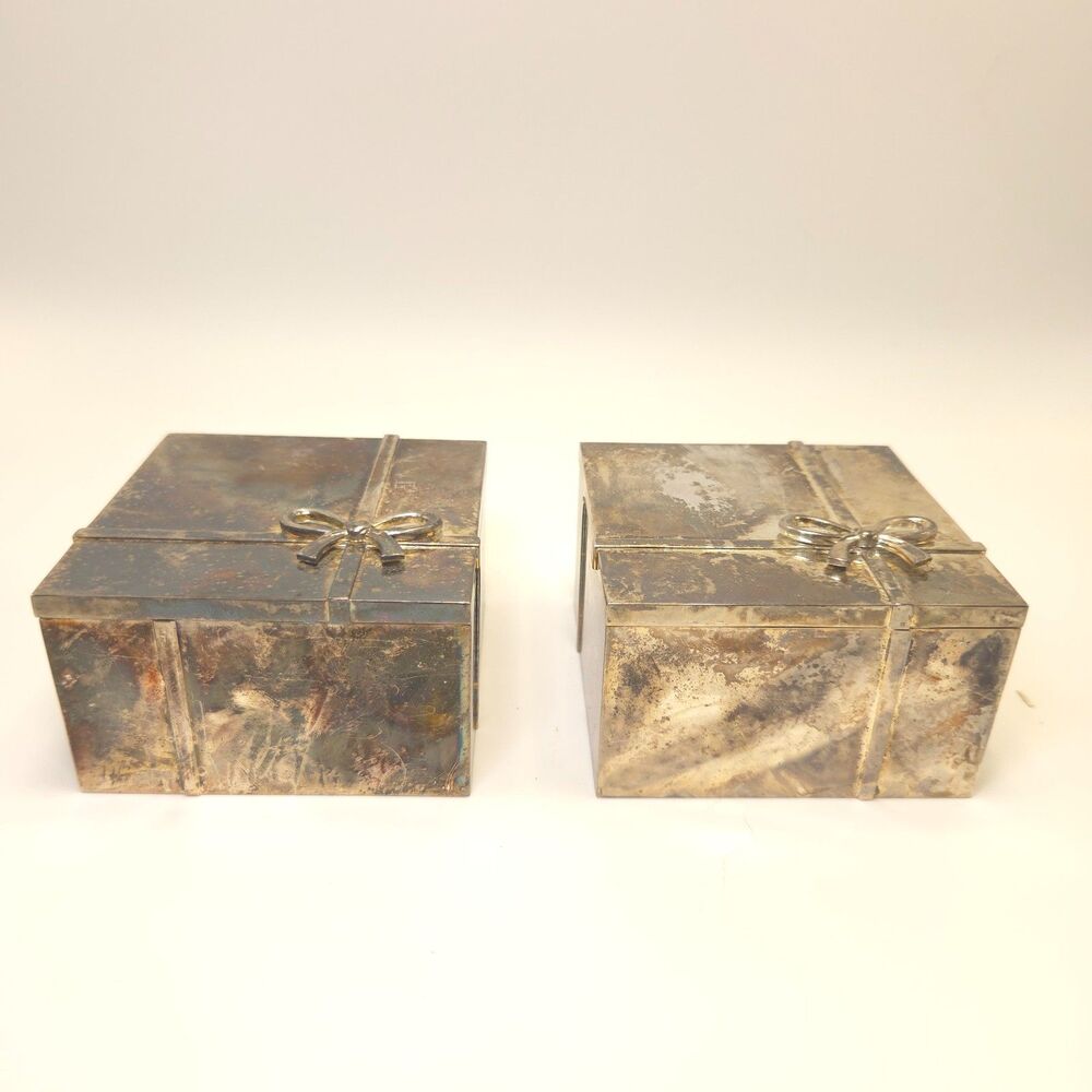 Vintage Things Remembered Silver Plated Trinket Boxes Bow Set of 2